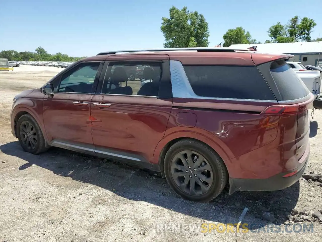 2 Photograph of a damaged car KNDNE5H39P6198653 KIA CARNIVAL S 2023
