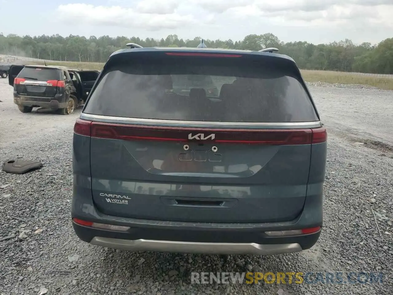 6 Photograph of a damaged car KNDNE5H3XR6306264 KIA CARNIVAL S 2024