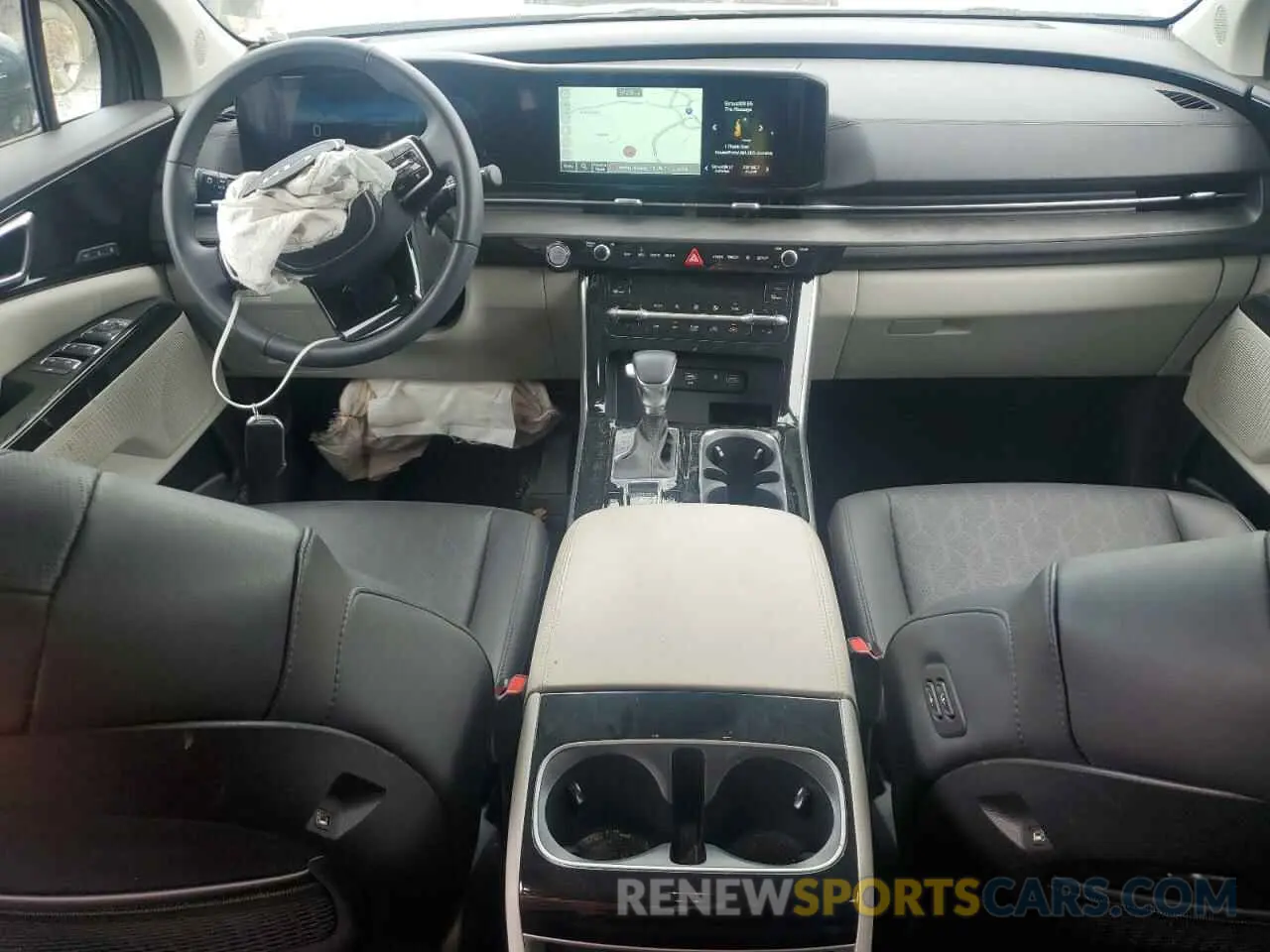 8 Photograph of a damaged car KNDNE5H3XR6306264 KIA CARNIVAL S 2024