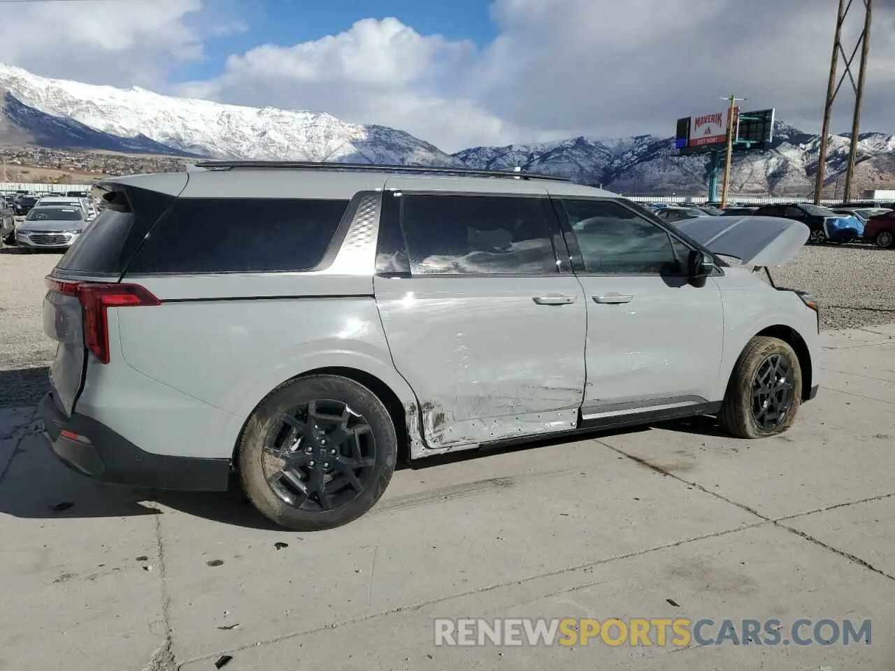 3 Photograph of a damaged car KNDNE5KA0S6031310 KIA CARNIVAL S 2025