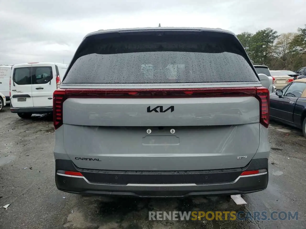 6 Photograph of a damaged car KNDNE5KA0S6043246 KIA CARNIVAL S 2025