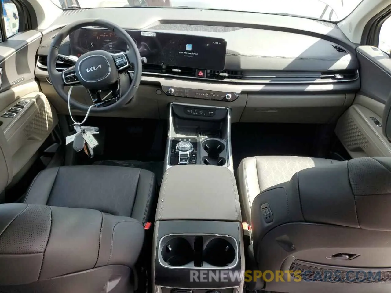 8 Photograph of a damaged car KNDNE5KA1S6029288 KIA CARNIVAL S 2025