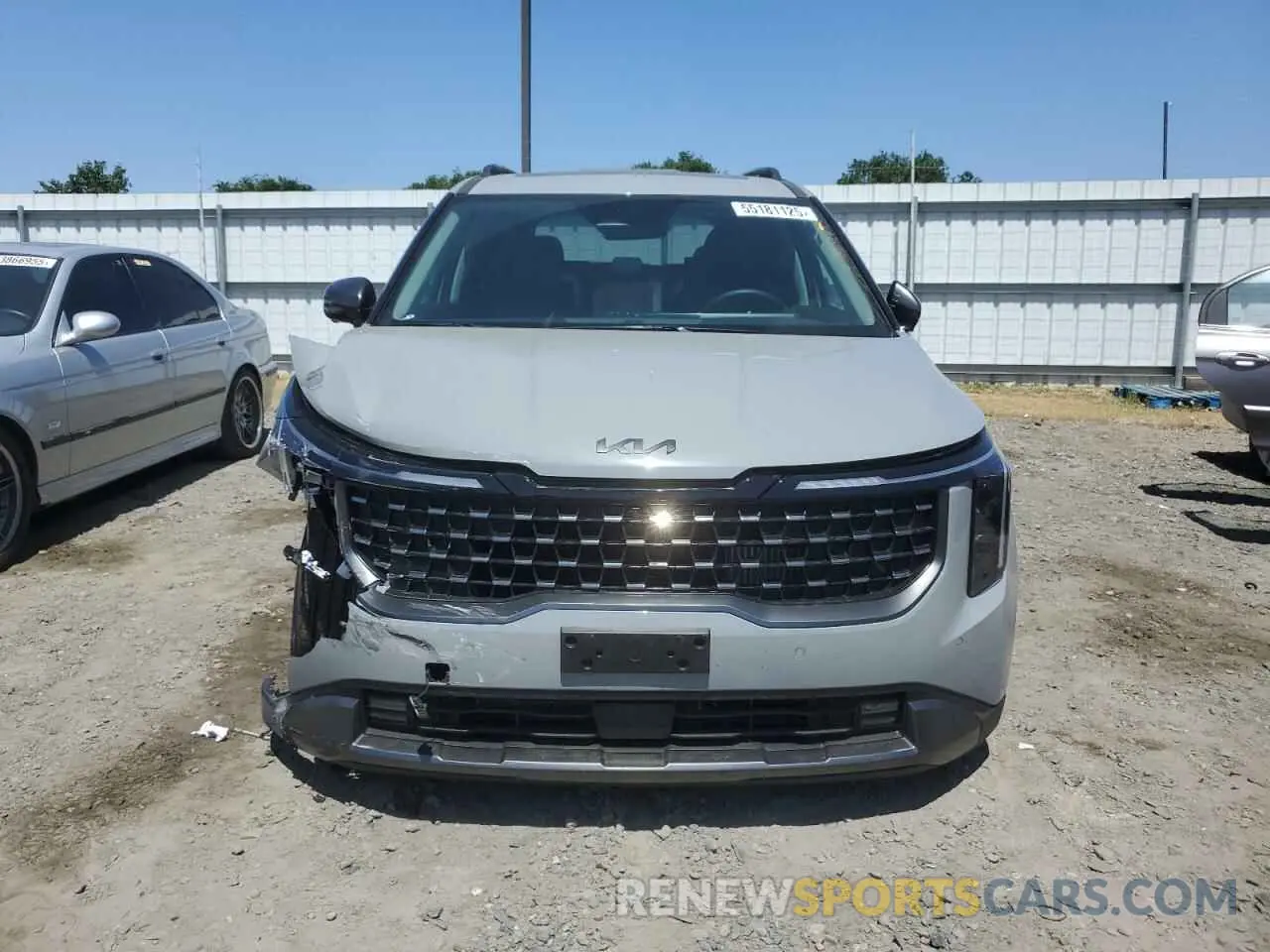 5 Photograph of a damaged car KNDNE5KA2S6032782 KIA CARNIVAL S 2025