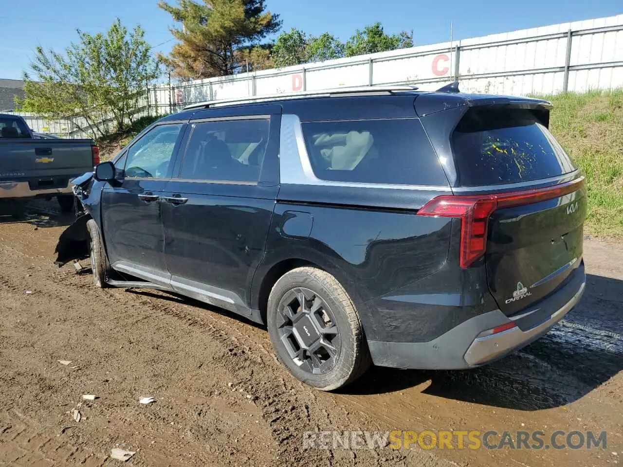 2 Photograph of a damaged car KNDNE5KAXS6042184 KIA CARNIVAL S 2025