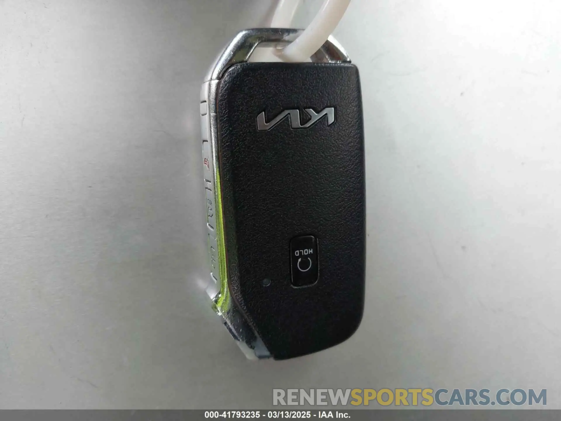 11 Photograph of a damaged car KNDC34LA2N5049730 KIA EV6 2022