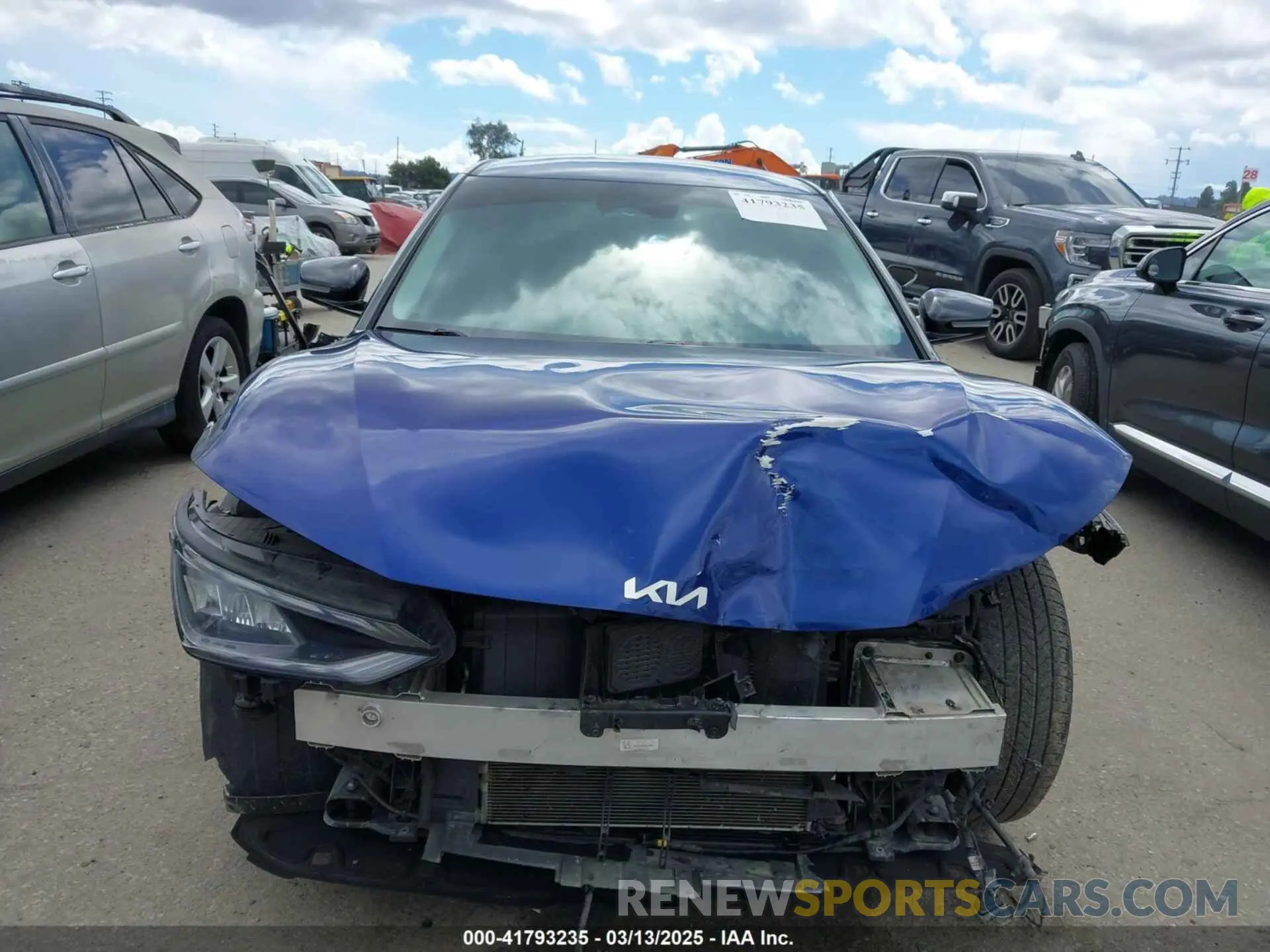 13 Photograph of a damaged car KNDC34LA2N5049730 KIA EV6 2022