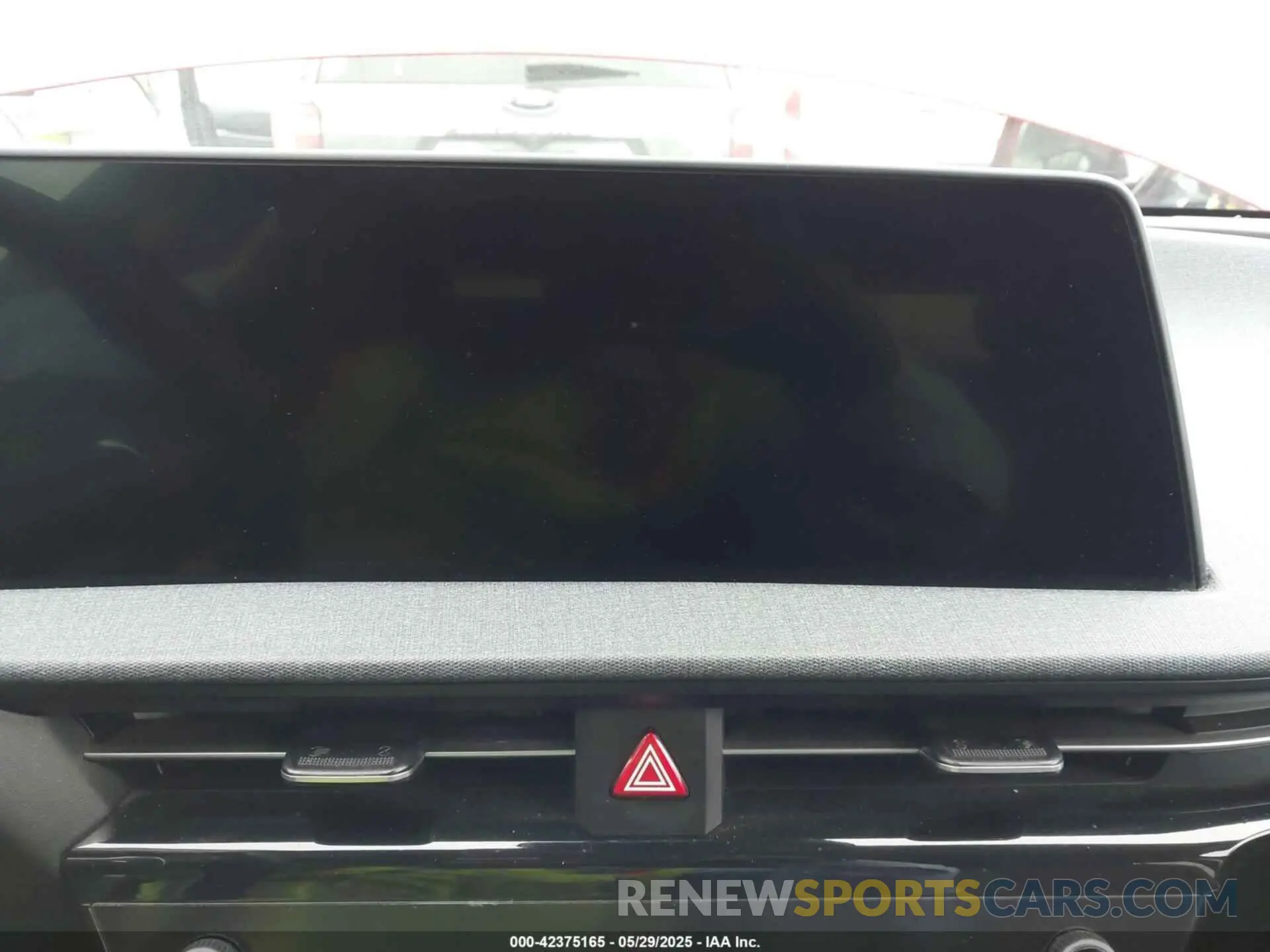 18 Photograph of a damaged car KNDC34LAXN5066095 KIA EV6 2022