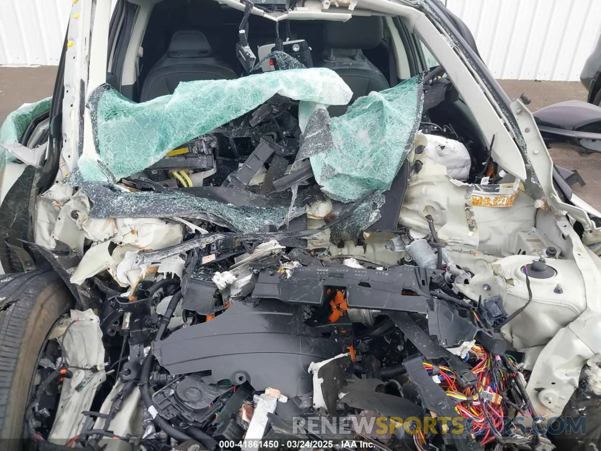 10 Photograph of a damaged car KNDC3DLC1N5053043 KIA EV6 2022