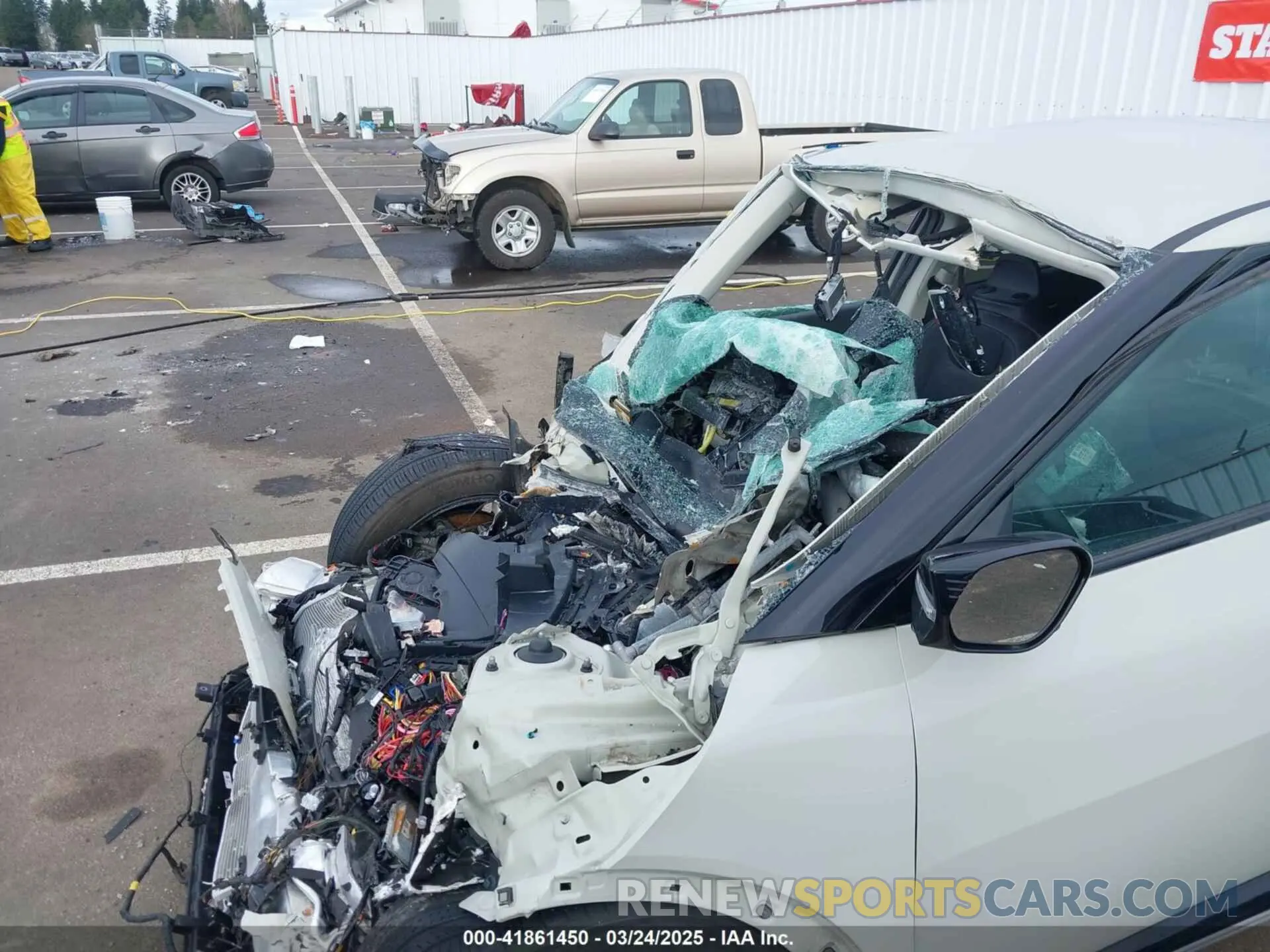 6 Photograph of a damaged car KNDC3DLC1N5053043 KIA EV6 2022