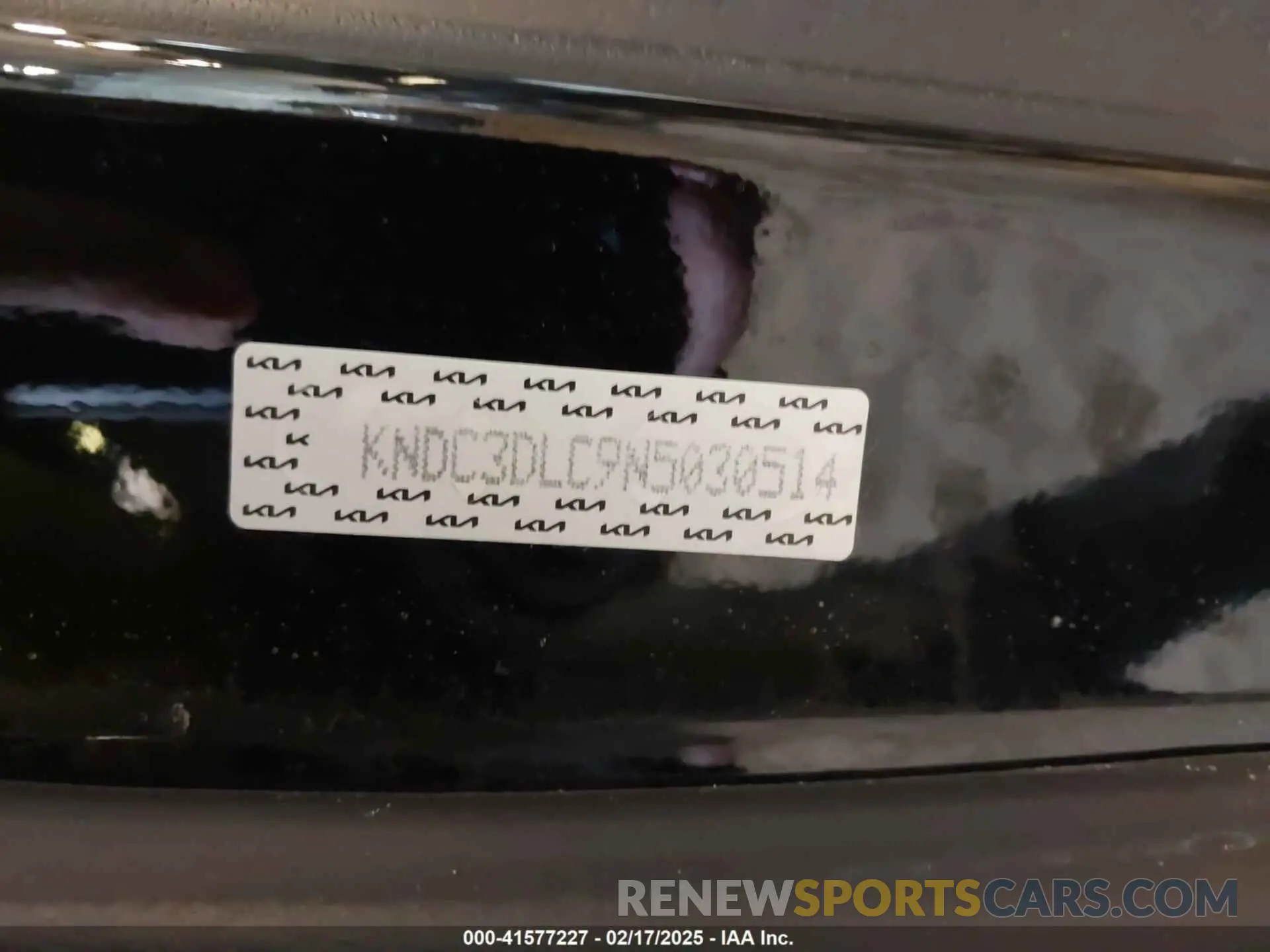 9 Photograph of a damaged car KNDC3DLC9N5030514 KIA EV6 2022