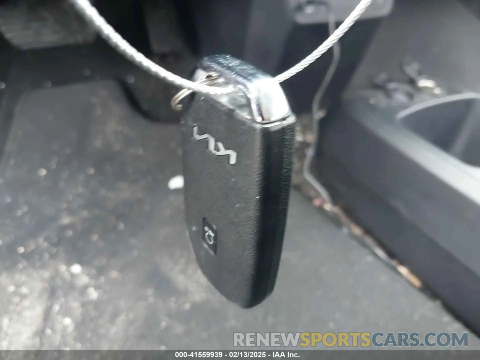 11 Photograph of a damaged car KNDC34LA0P5104873 KIA EV6 2023