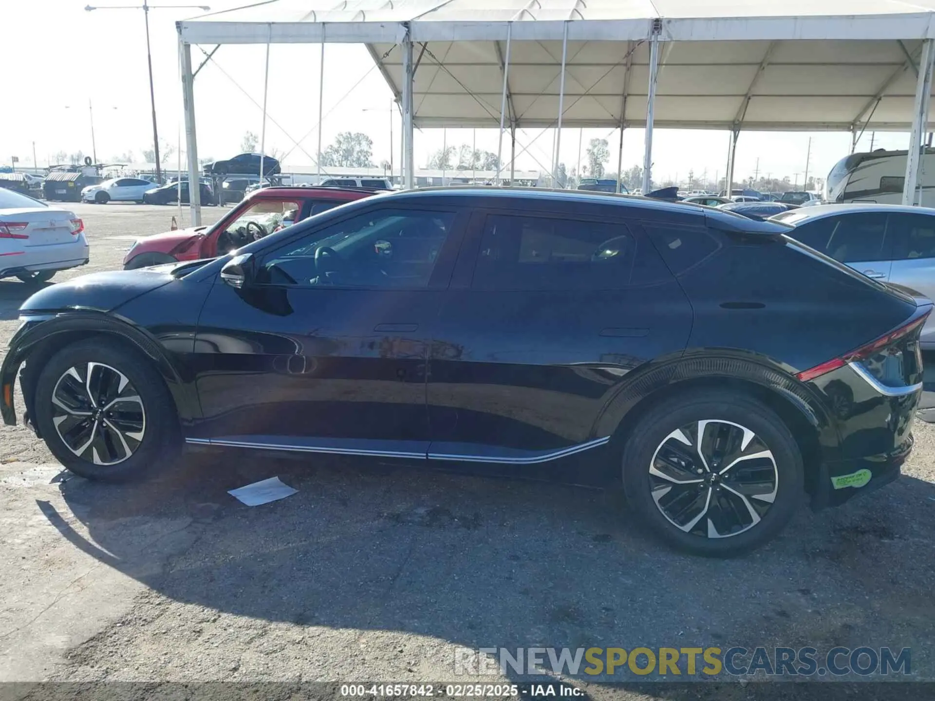 14 Photograph of a damaged car KNDC34LA7P5117927 KIA EV6 2023