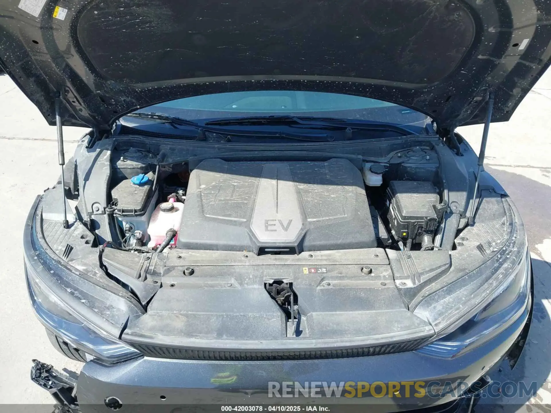 10 Photograph of a damaged car KNDC34LAXP5097236 KIA EV6 2023