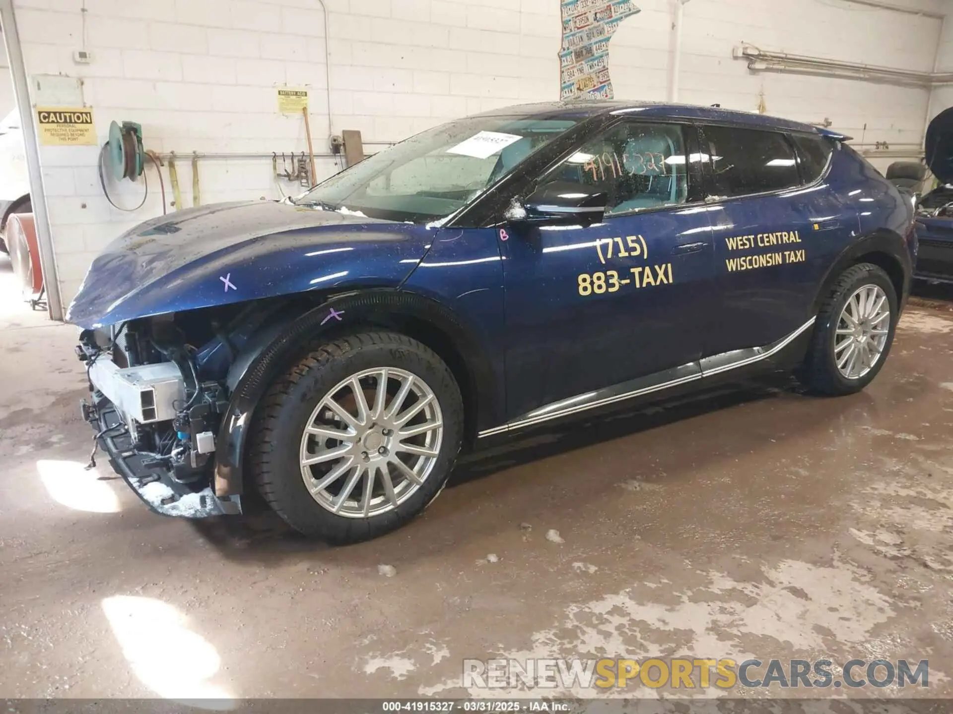 2 Photograph of a damaged car KNDC3DLC0P5138765 KIA EV6 2023