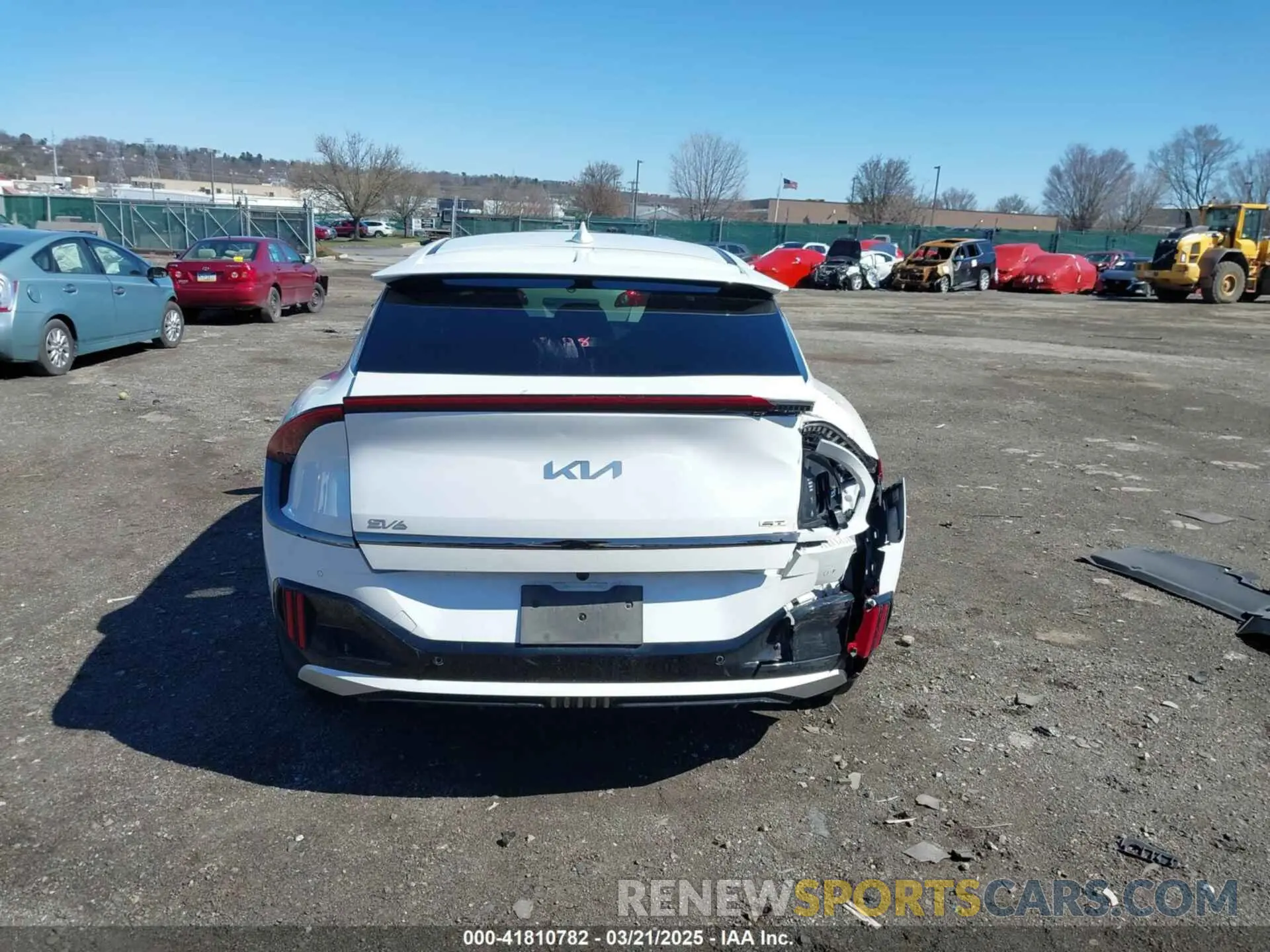 16 Photograph of a damaged car KNDC5DLEXP5092471 KIA EV6 2023