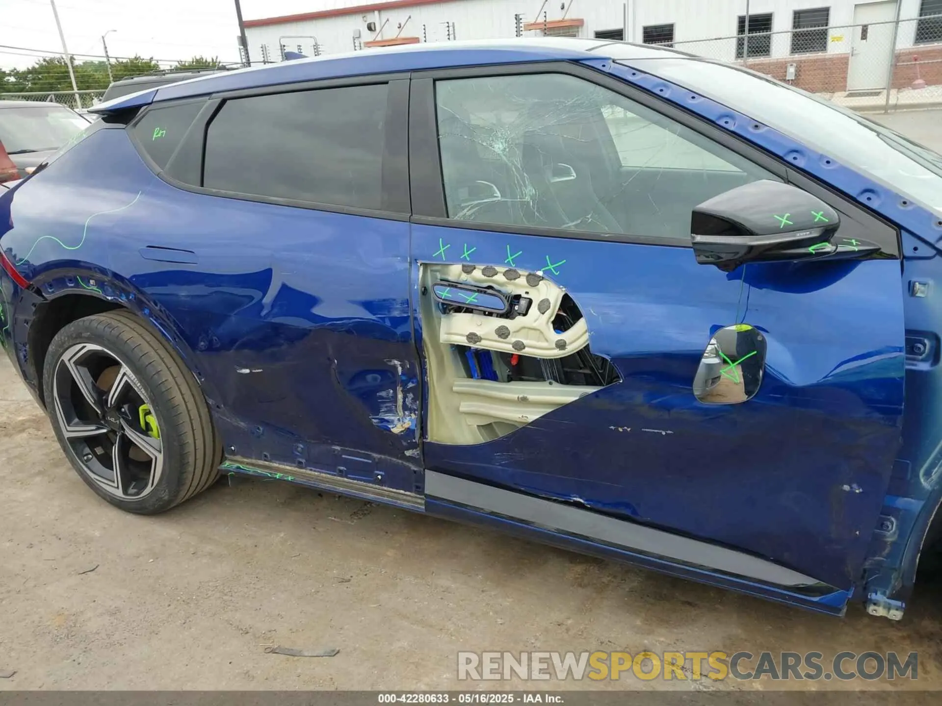19 Photograph of a damaged car KNDC5DLEXP5106028 KIA EV6 2023