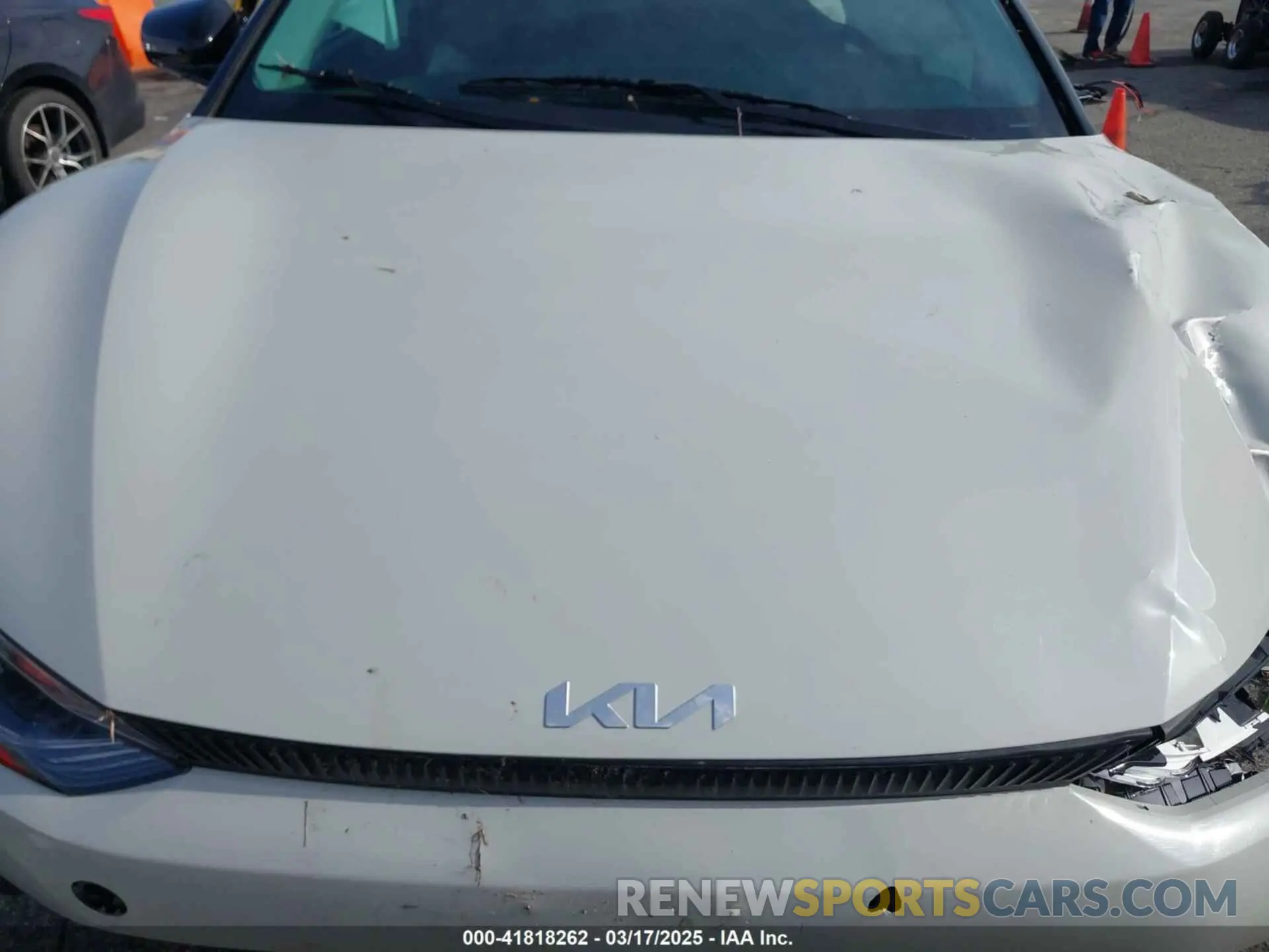 10 Photograph of a damaged car KNDC34LA1R5214852 KIA EV6 2024