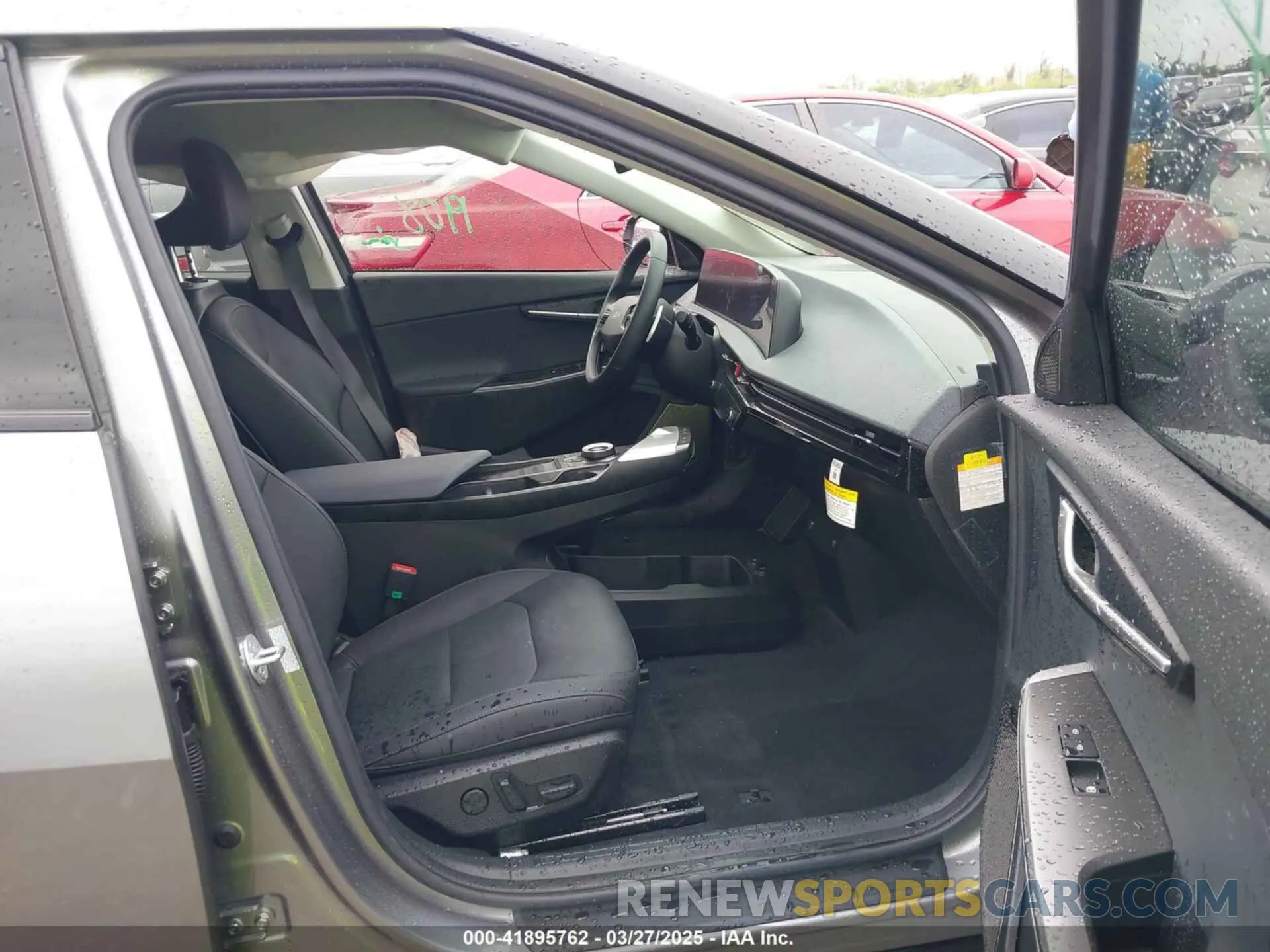 5 Photograph of a damaged car KNDC34LA9R5217482 KIA EV6 2024