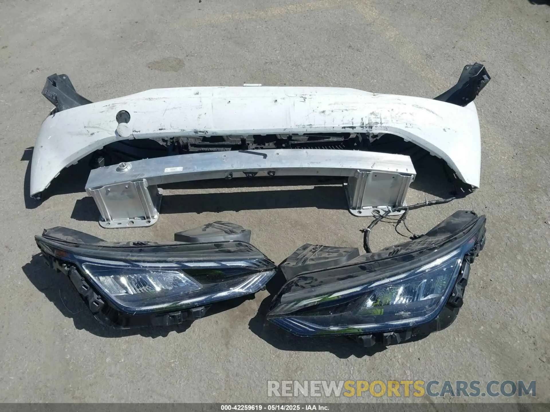 12 Photograph of a damaged car KNDC34LB8R5616814 KIA EV6 2024