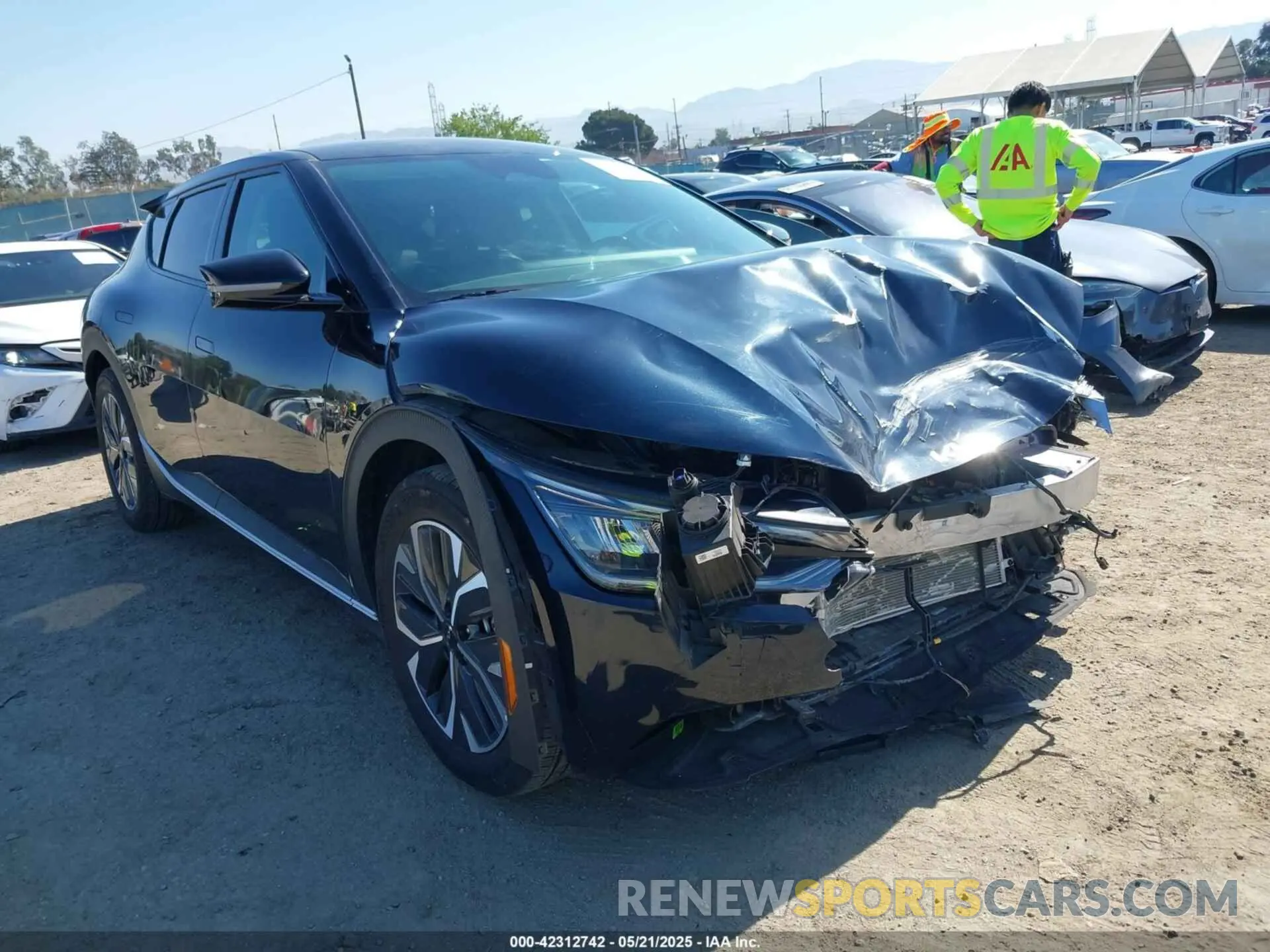 1 Photograph of a damaged car KNDC3DLC0R5210373 KIA EV6 2024