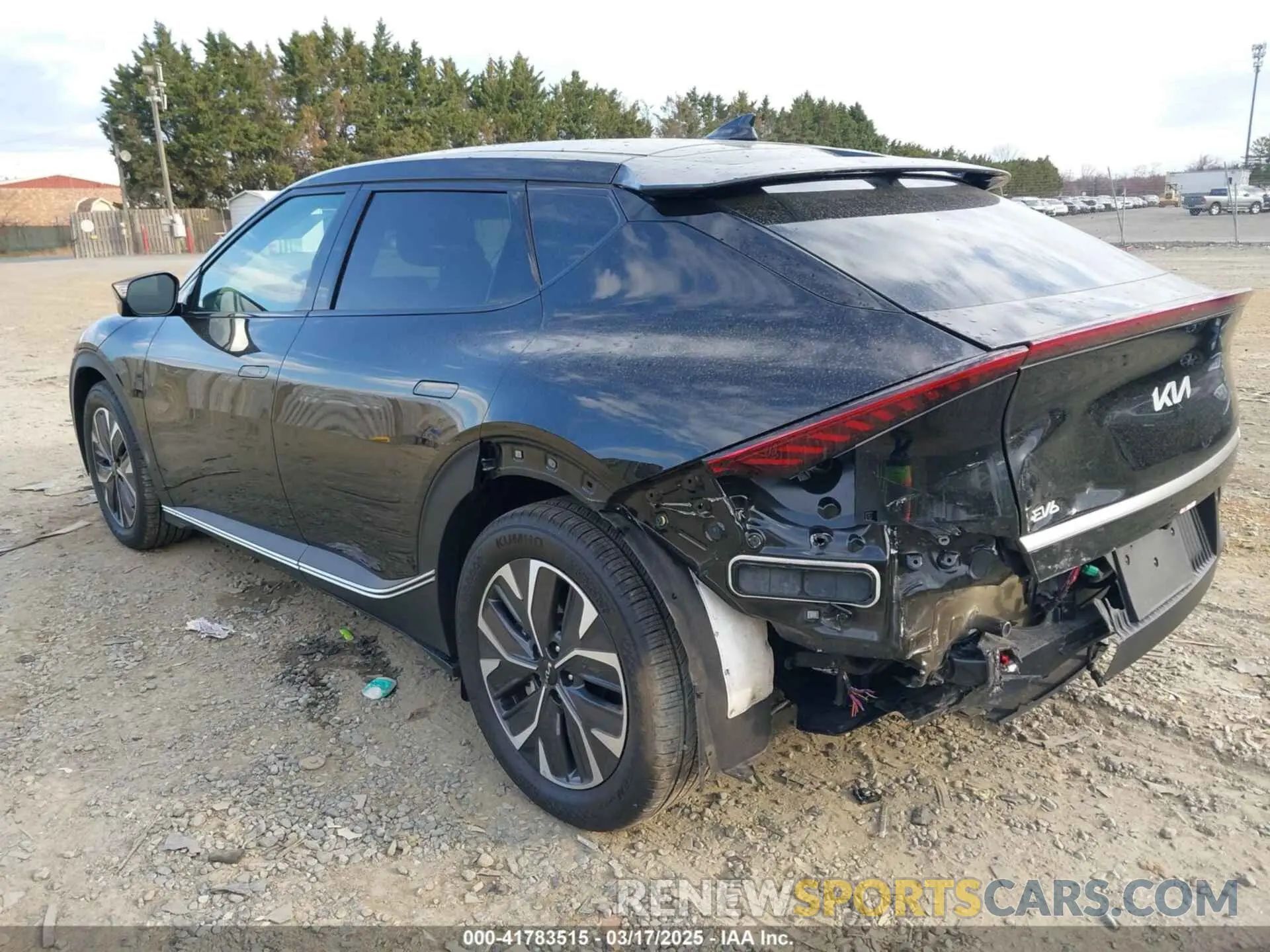 3 Photograph of a damaged car KNDC3DLCXR5205276 KIA EV6 2024