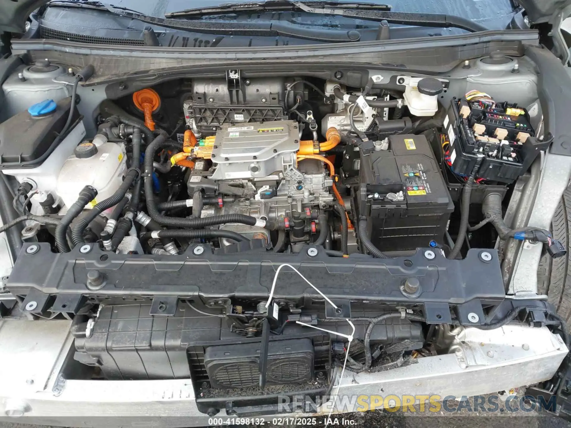 10 Photograph of a damaged car KNDC4DLCXR5204545 KIA EV6 2024