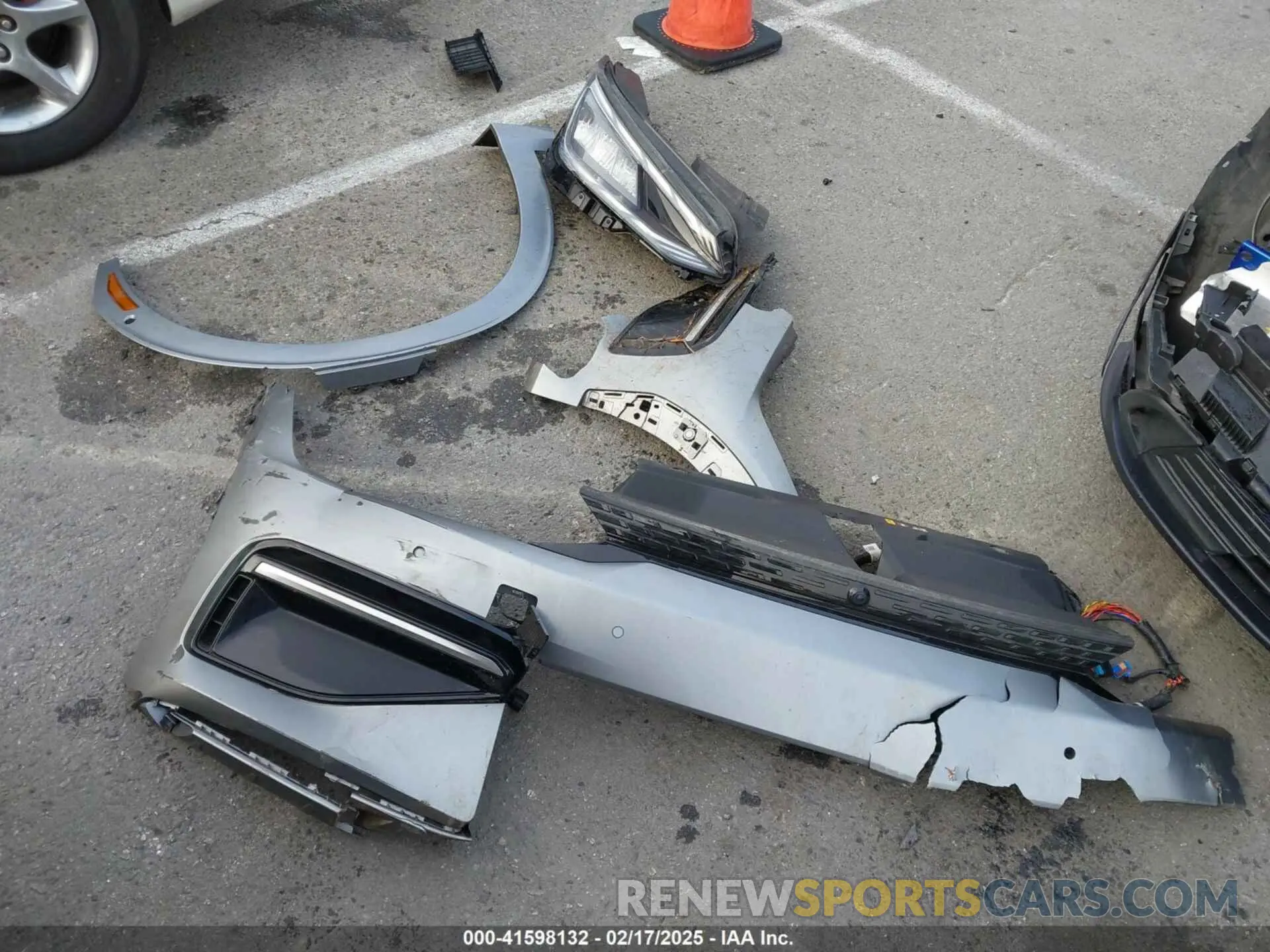 12 Photograph of a damaged car KNDC4DLCXR5204545 KIA EV6 2024