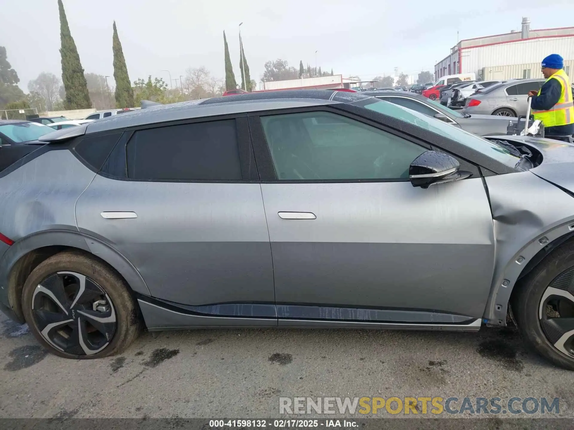 14 Photograph of a damaged car KNDC4DLCXR5204545 KIA EV6 2024