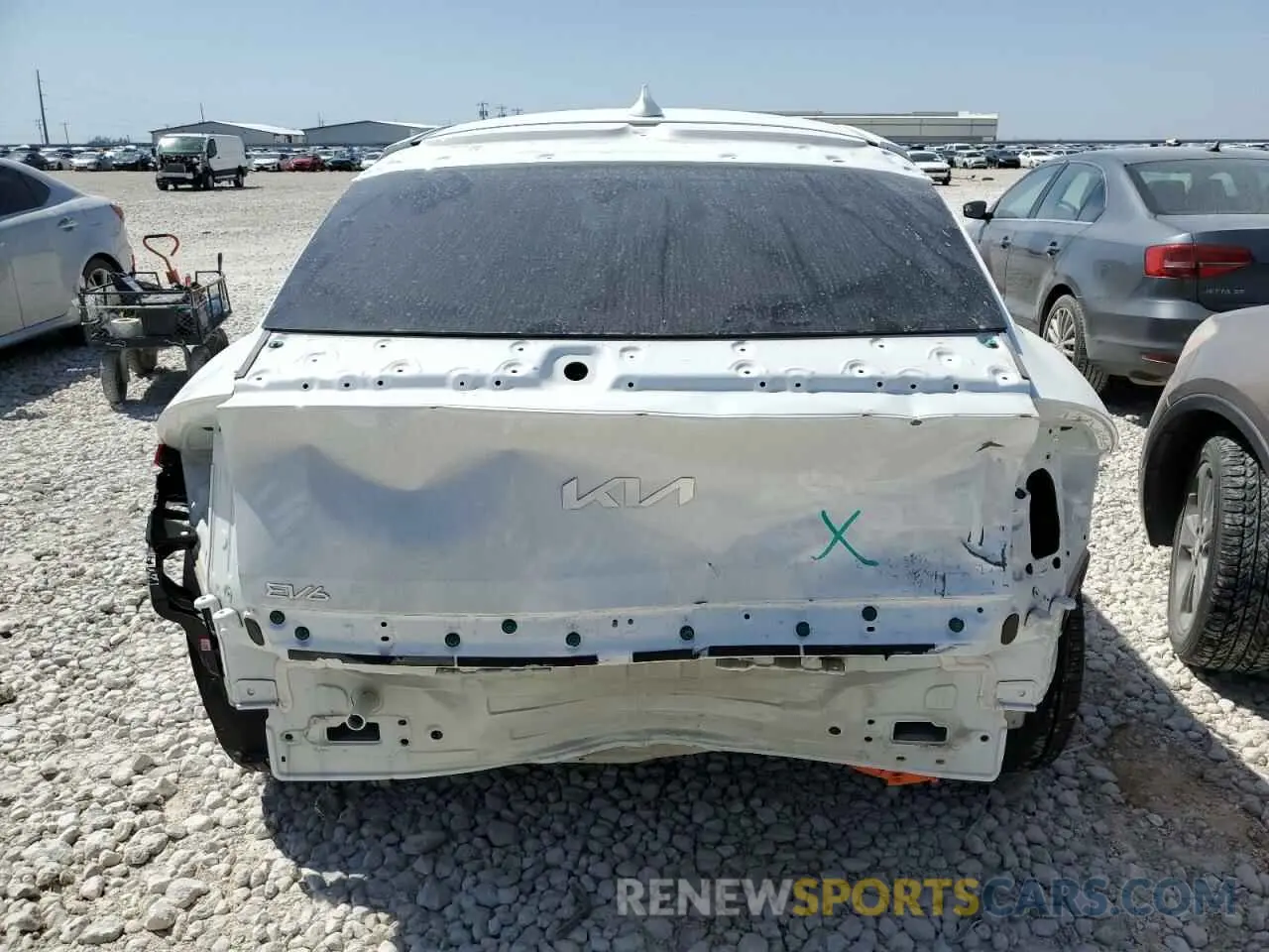 6 Photograph of a damaged car KNDC4DLC2R5203924 KIA EV6 GT LIN 2024