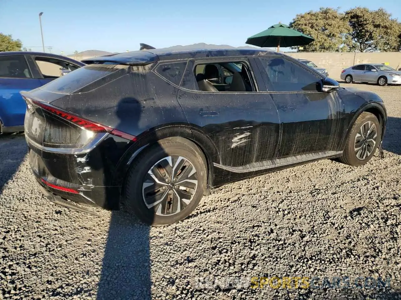 3 Photograph of a damaged car KNDC34LA8N5060246 KIA EV6 LIGHT 2022