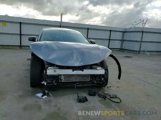 11 Photograph of a damaged car KNDC34LA9N5041656 KIA EV6 LIGHT 2022