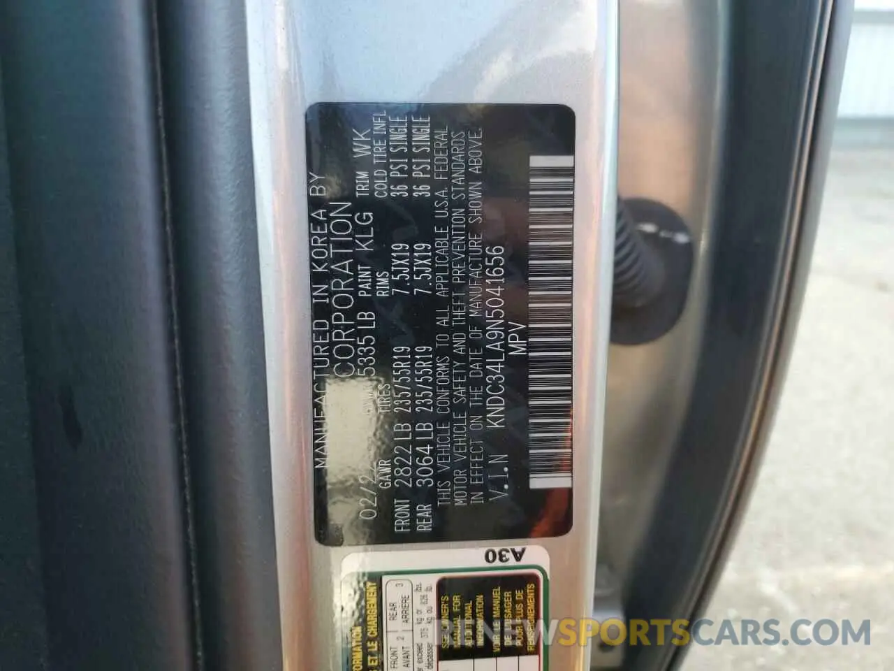 14 Photograph of a damaged car KNDC34LA9N5041656 KIA EV6 LIGHT 2022