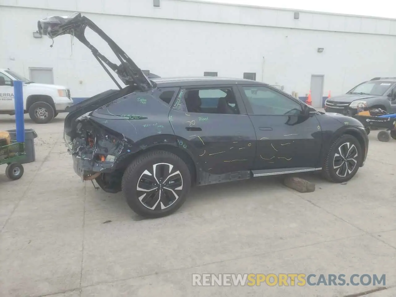 3 Photograph of a damaged car KNDC3DLC0N5045953 KIA EV6 LIGHT 2022
