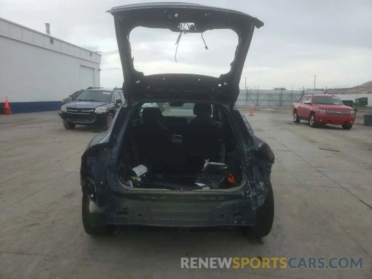 6 Photograph of a damaged car KNDC3DLC0N5045953 KIA EV6 LIGHT 2022