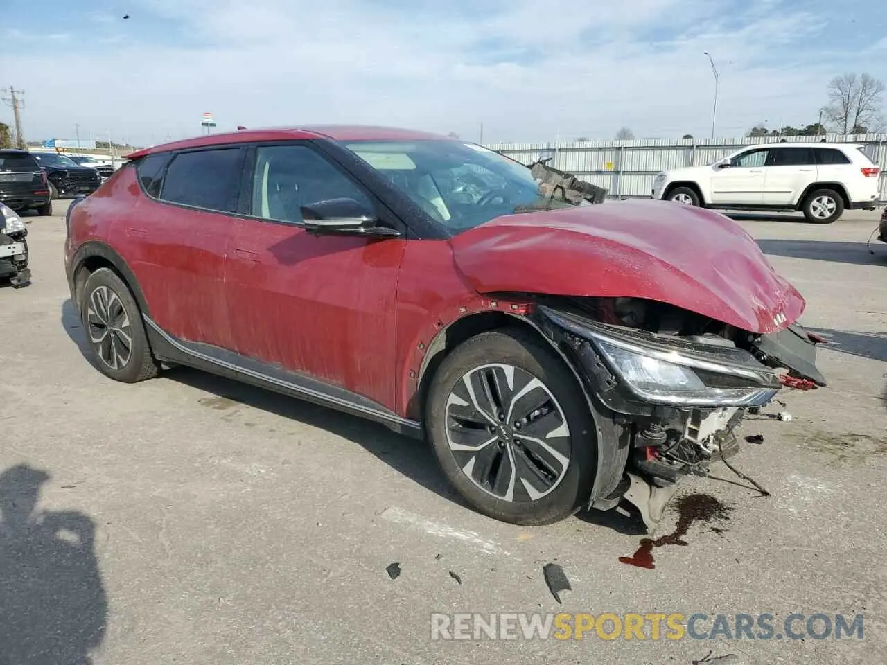 4 Photograph of a damaged car KNDC3DLC3N5035790 KIA EV6 LIGHT 2022