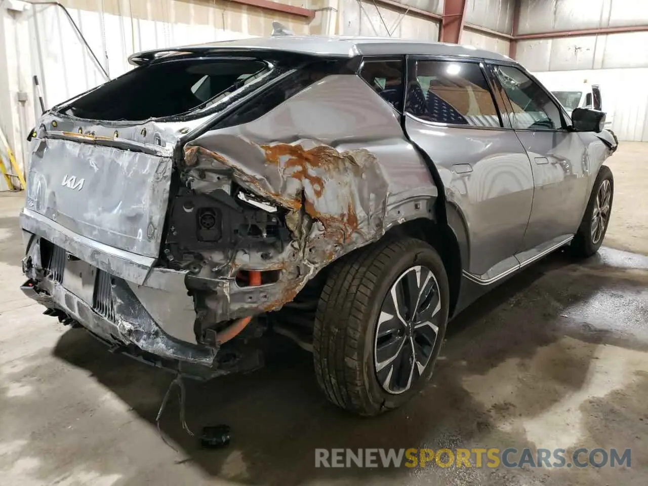3 Photograph of a damaged car KNDC3DLC8N5038538 KIA EV6 LIGHT 2022