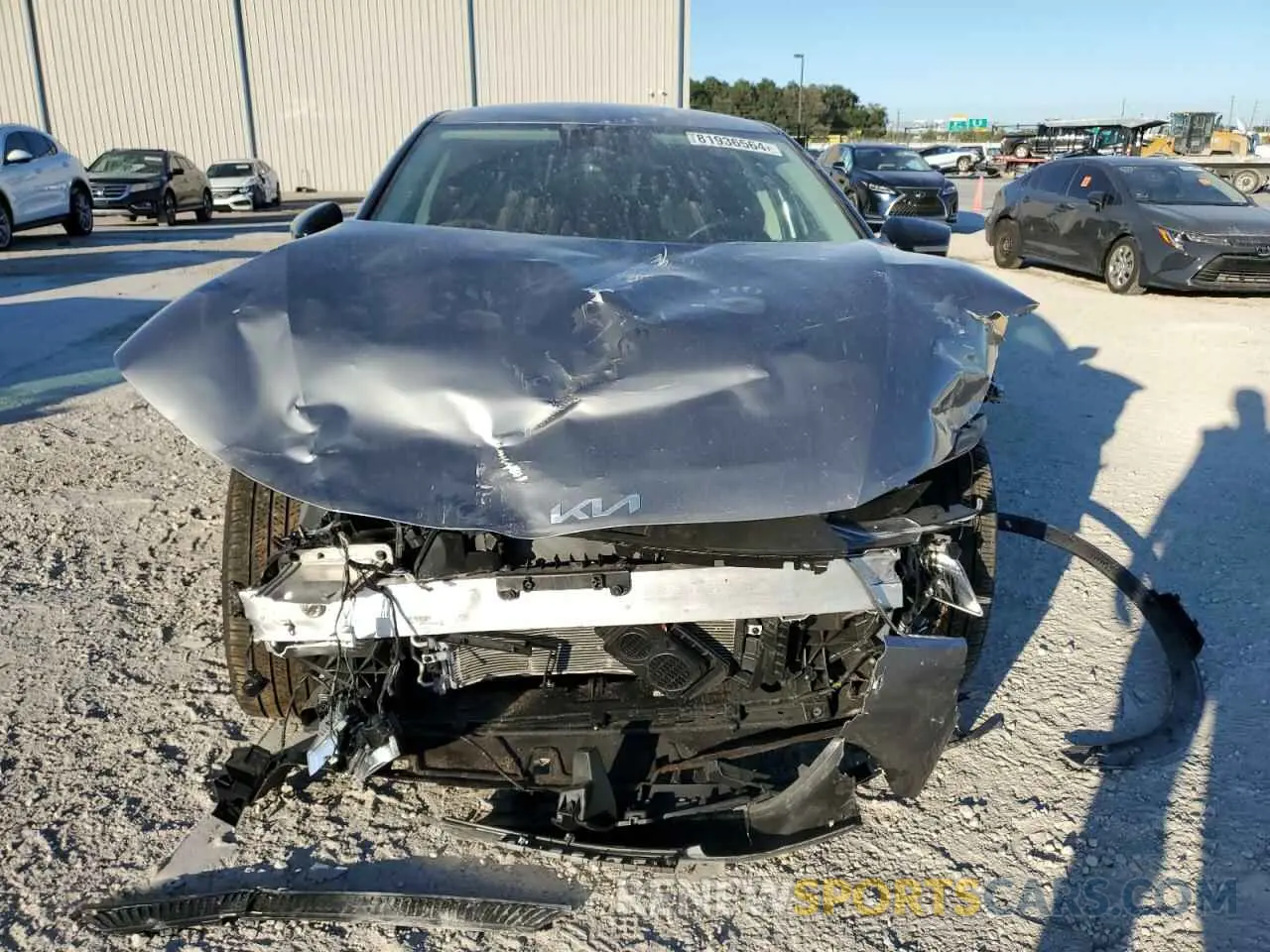 5 Photograph of a damaged car KNDC34LA1P5612379 KIA EV6 LIGHT 2023