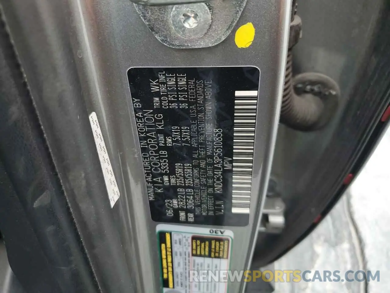 13 Photograph of a damaged car KNDC34LA3P5610858 KIA EV6 LIGHT 2023