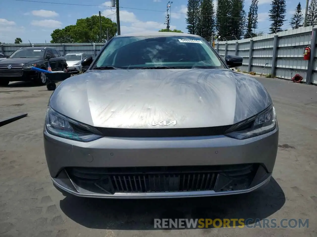 5 Photograph of a damaged car KNDC34LA4P5602445 KIA EV6 LIGHT 2023