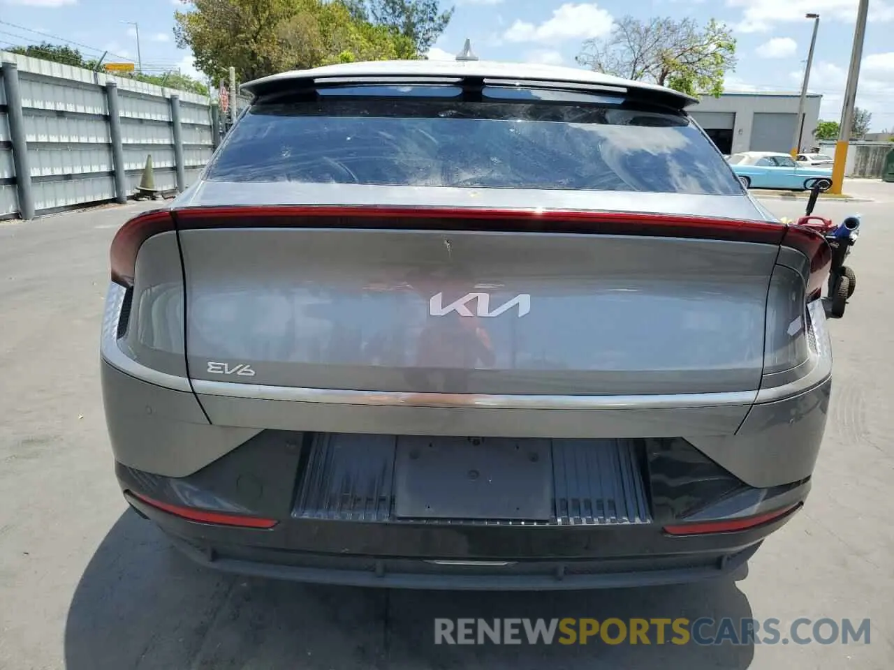 6 Photograph of a damaged car KNDC34LA4P5602445 KIA EV6 LIGHT 2023