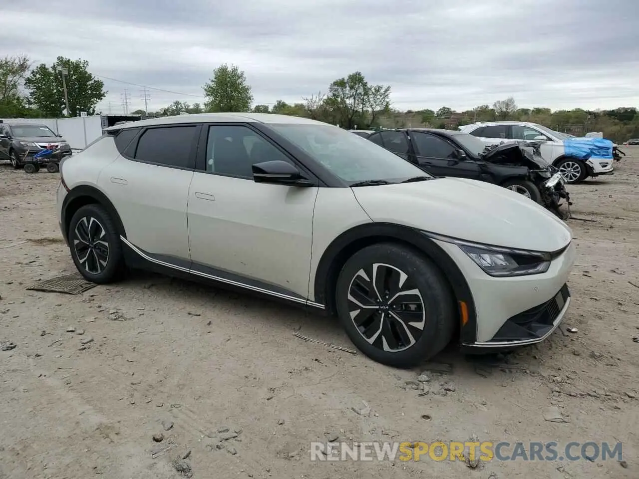 4 Photograph of a damaged car KNDC34LA6P5128501 KIA EV6 LIGHT 2023