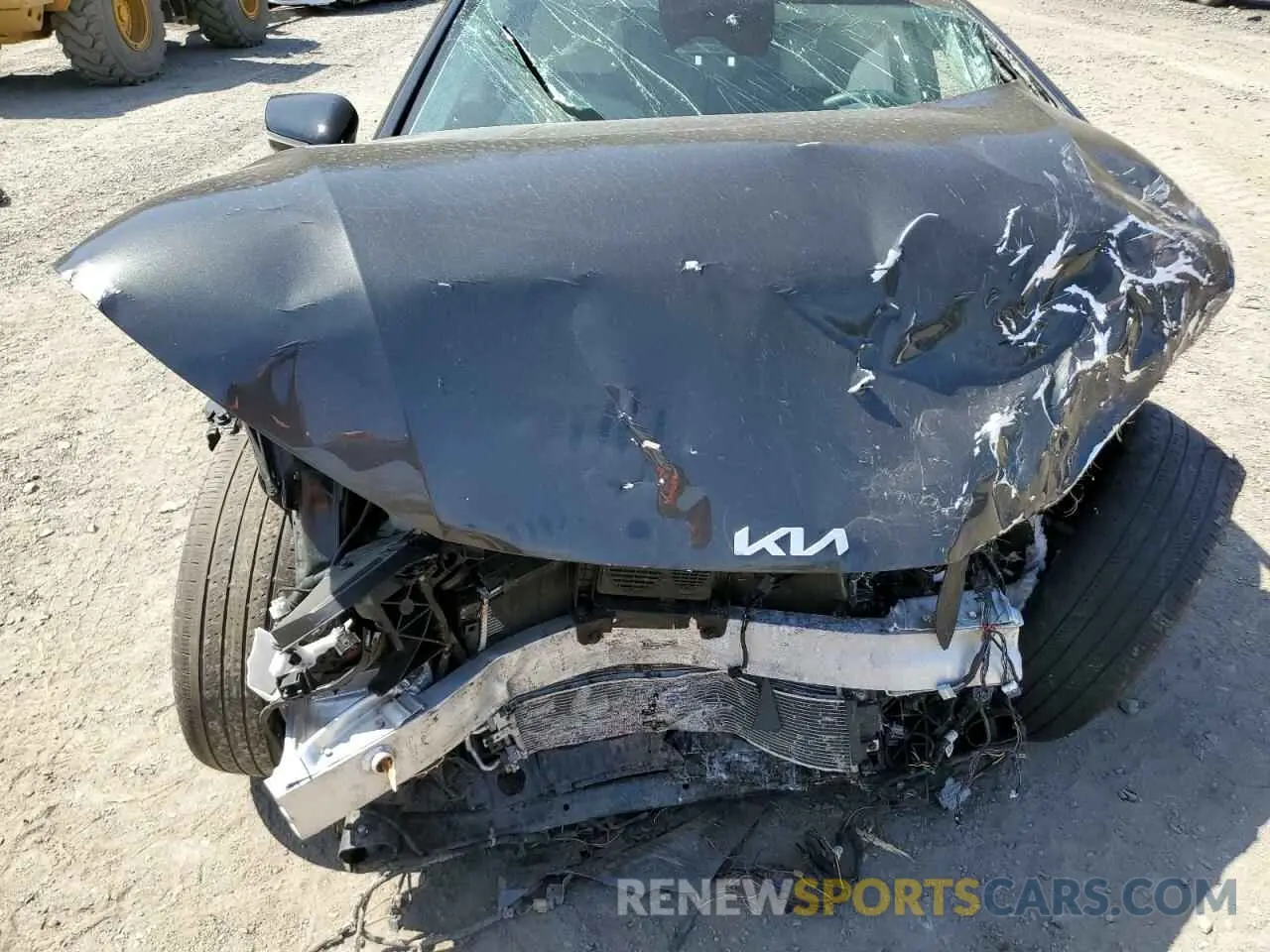 11 Photograph of a damaged car KNDC3DLC5P5144383 KIA EV6 LIGHT 2023