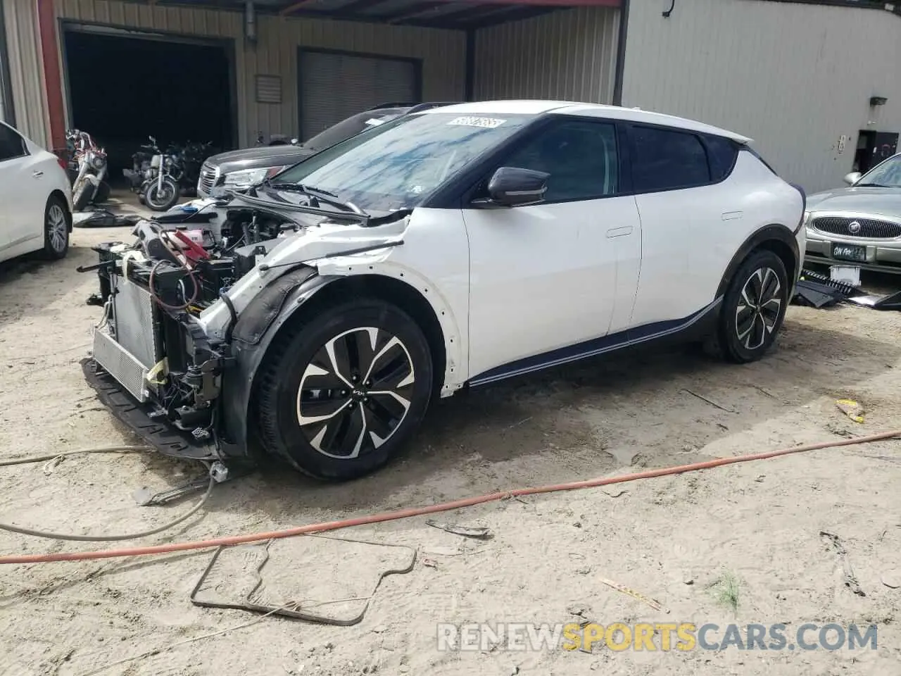 1 Photograph of a damaged car KNDC34LA0R5198532 KIA EV6 LIGHT 2024
