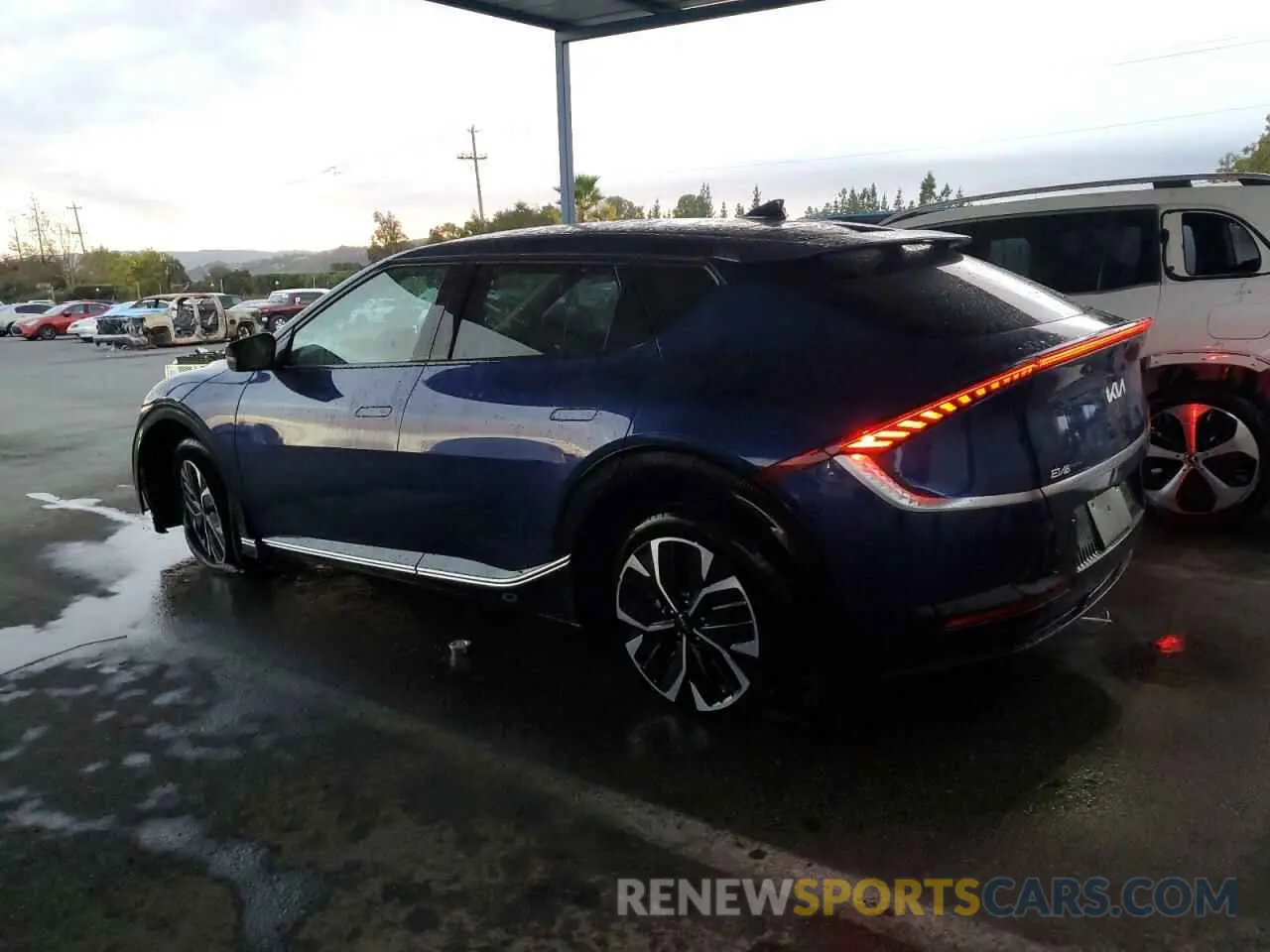 2 Photograph of a damaged car KNDC34LA2R5205660 KIA EV6 LIGHT 2024