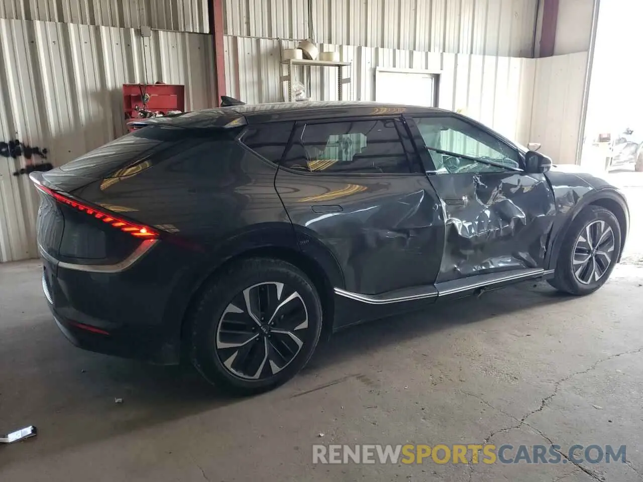 3 Photograph of a damaged car KNDC34LA3R5163032 KIA EV6 LIGHT 2024
