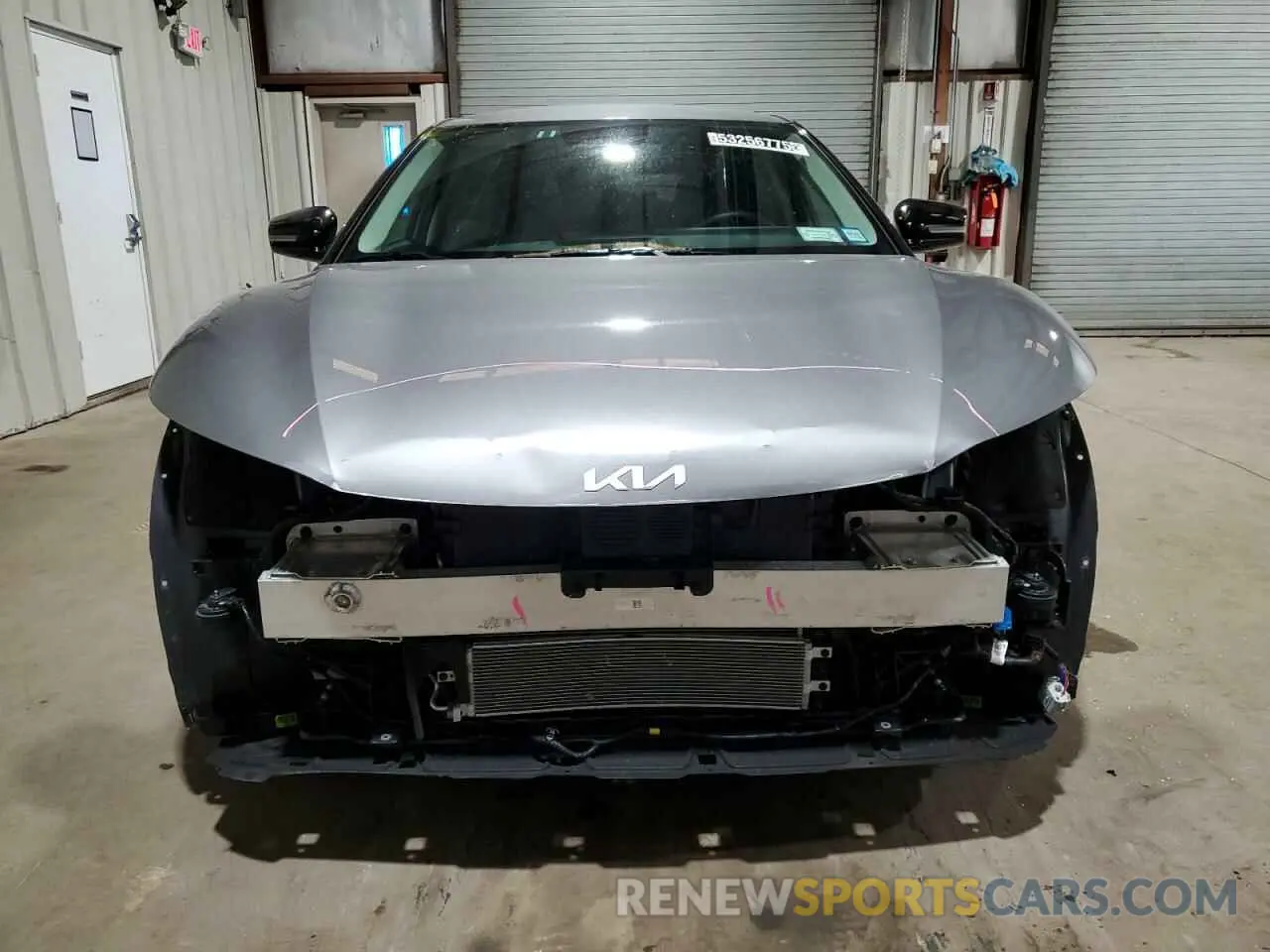 5 Photograph of a damaged car KNDC34LA9R5201931 KIA EV6 LIGHT 2024