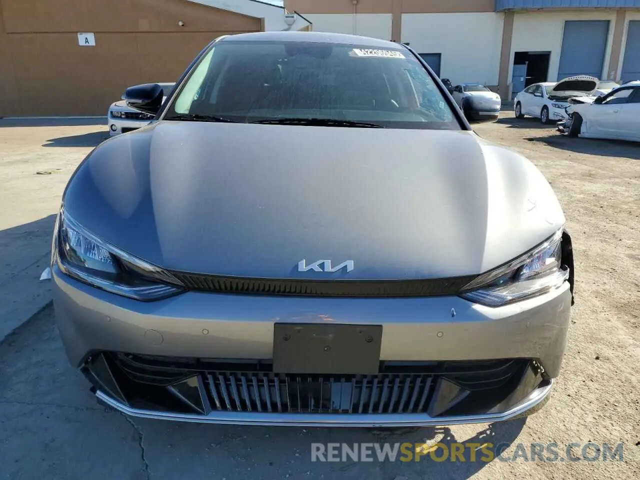 5 Photograph of a damaged car KNDC3DLC2R5186304 KIA EV6 LIGHT 2024
