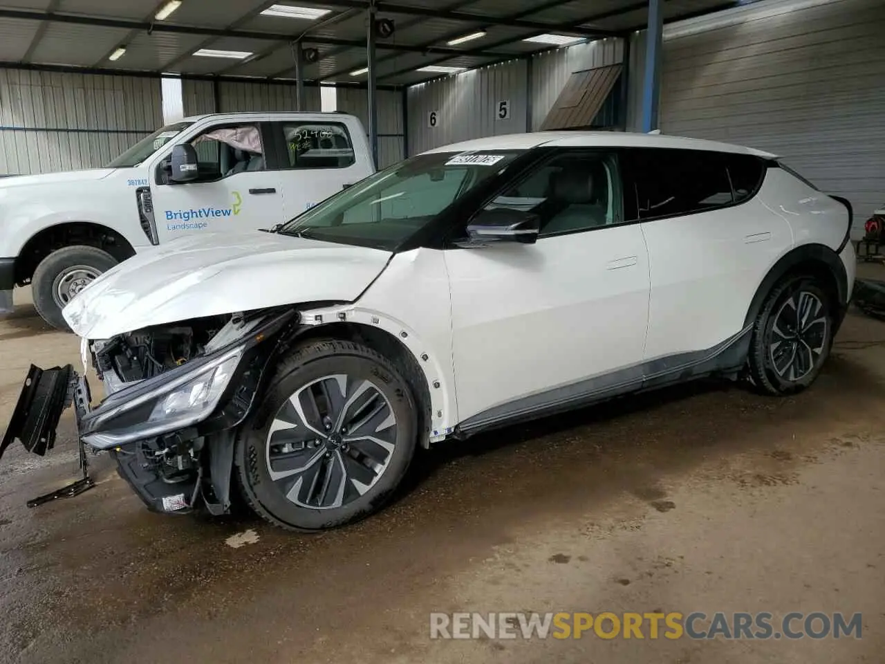 1 Photograph of a damaged car KNDC3DLC2R5198484 KIA EV6 LIGHT 2024