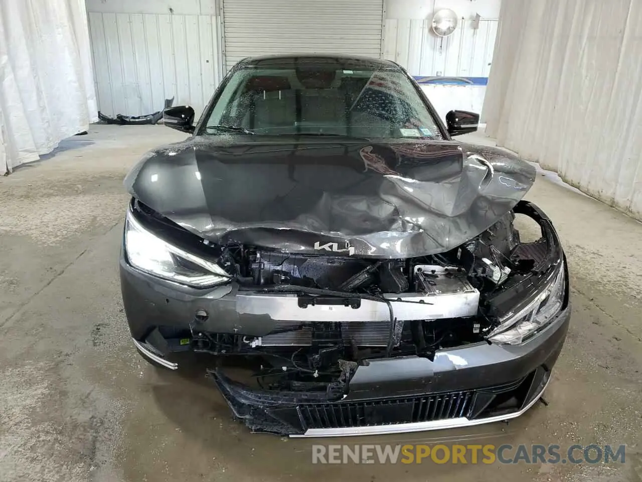 5 Photograph of a damaged car KNDC3DLC4R5214751 KIA EV6 LIGHT 2024