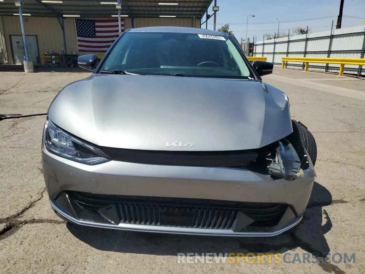 5 Photograph of a damaged car KNDC3DLC8R5180653 KIA EV6 LIGHT 2024